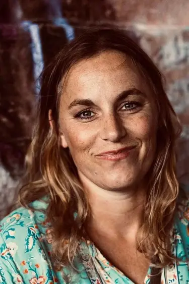 Porträt Sarah Laubvogel-Dallimore